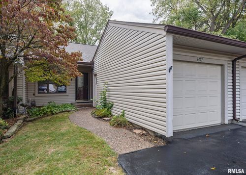 3407 41st St, Moline, IL, 61265-7838 | Card Image
