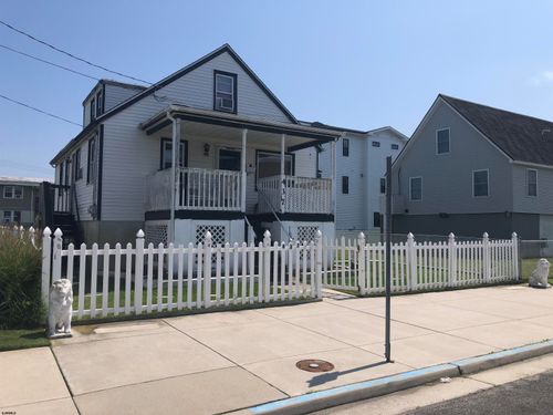 437 Simpson Ave, Ocean City, NJ, 08226-3923 | Card Image