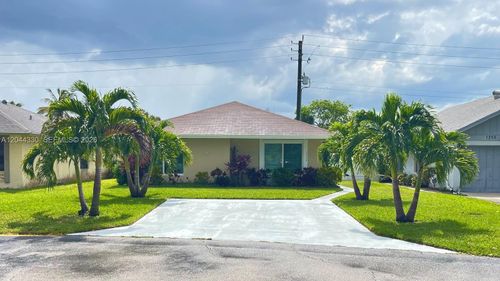 1359 Summit Run Cir, West Palm Beach, FL, 33415 | Card Image