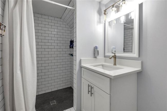 3402 Devoe Ct, House other with 5 bedrooms, 3 bathrooms and 2 parking in Marietta GA | Image 32