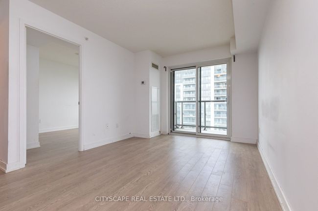 1808 - 1410 Dupont St, Condo with 1 bedrooms, 1 bathrooms and 1 parking in Toronto ON | Image 5