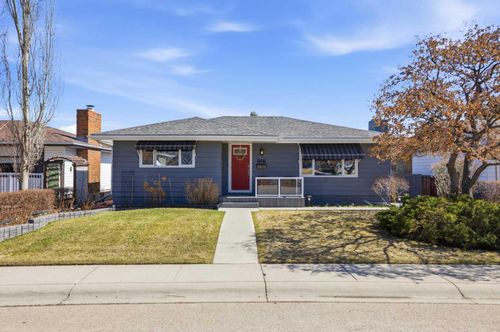 948 Canaveral Cres Sw, Calgary, AB, T2W1N5 | Card Image