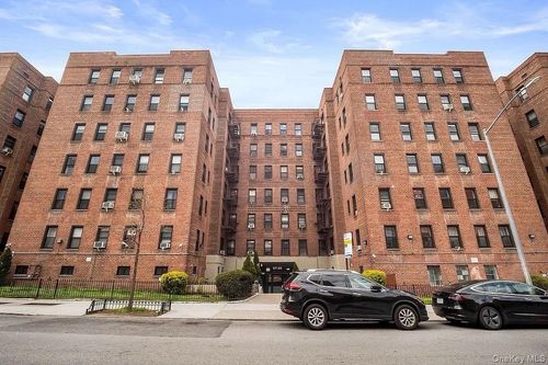 d01-9725 64th Avenue, New York, NY, 11374 | Card Image