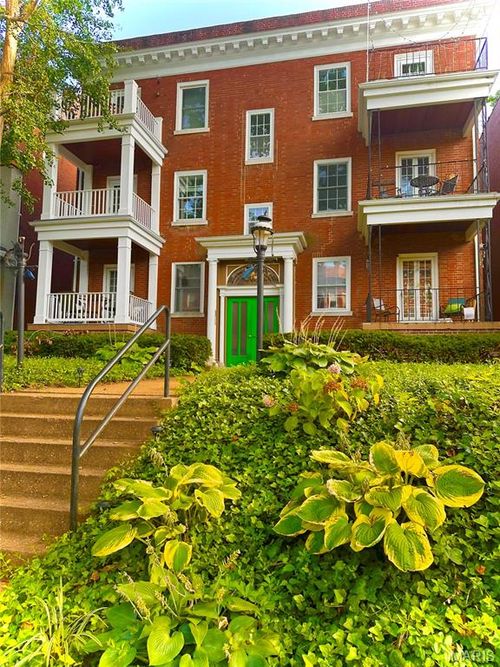 apt-2e-4530 Mcpherson Ave, Saint Louis, MO, 63108-1957 | Card Image
