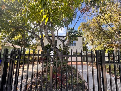 1-front-277 Ne 55th Street, Miami, FL, 33137 | Card Image