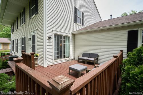 22625 Martin Rd, Saint Clair Shores, MI, 48081-2590 | Card Image