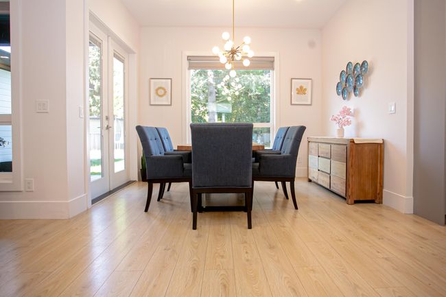 21661 Ridgeway Cres, House other with 8 bedrooms, 8 bathrooms and 6 parking in Maple Ridge BC | Image 17
