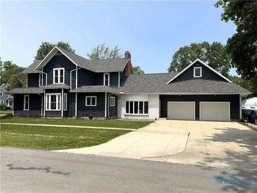 303 N Squire St, Holgate, OH, 43527-9570 | Card Image