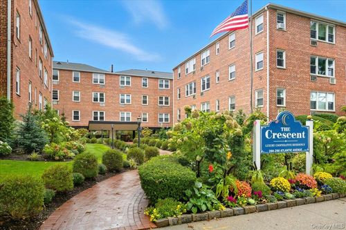 apt-245-290 Atlantic Ave, East Rockaway, NY, 11518-1167 | Card Image