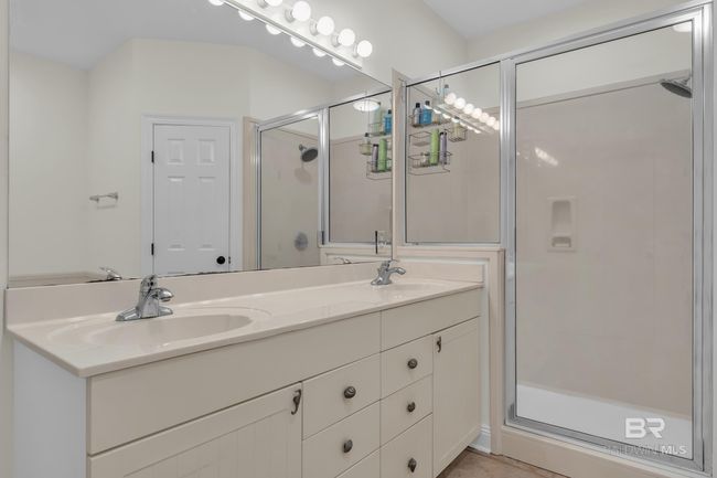 Primary ensuite bathroom vanity | Image 31