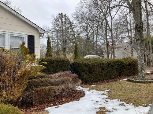 167 Cedar Rd E, Mastic Beach, NY, 11951-3828 | Card Image