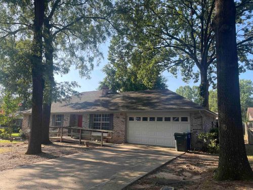 9 Fair Oaks Dr, Conway, AR, 72034-2954 | Card Image