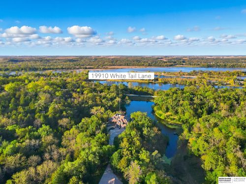 19910 White Tail Ln, Louisville, NE, 68037-3338 | Card Image