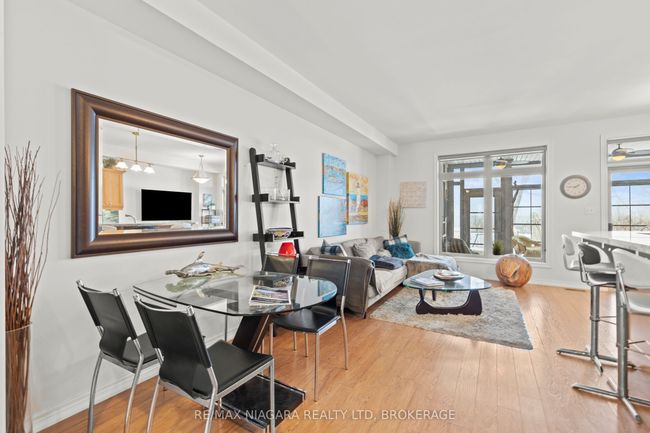1069 Beach Blvd, House attached with 2 bedrooms, 4 bathrooms and 2 parking in Hamilton ON | Image 23