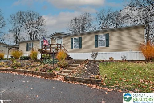 6 Dogwood Ln, QUAKERTOWN, PA, 18951 | Card Image