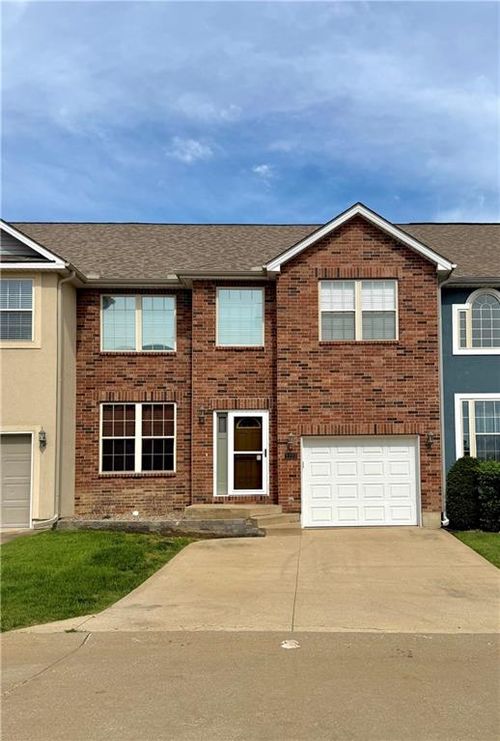 1223 Dustins Way, Warrensburg, MO, 64093-7850 | Card Image