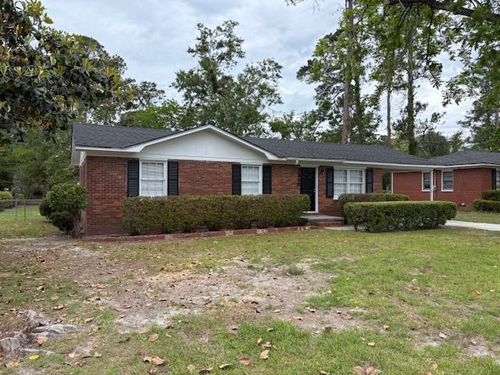 2310 N Barack Obama Blvd, Valdosta, GA, 31602-2006 | Card Image