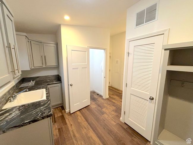 Laundry and utility room with 1/2 bath | Image 23