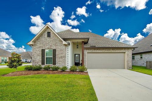 217 Peacock Pointe, Thibodaux, LA, 70301-6249 | Card Image