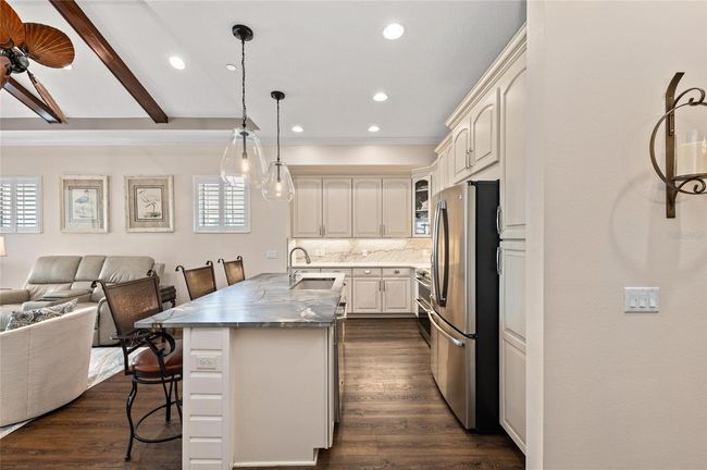 UNIT-201 - 241 Sapphire Lake Dr, Condo with 3 bedrooms, 3 bathrooms and null parking in Bradenton FL | Image 20
