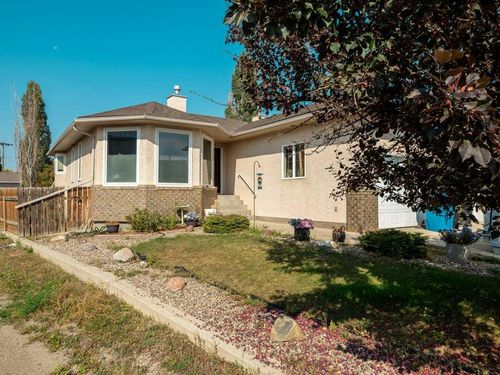 2408 11a St, Coaldale, AB, T1M1P2 | Card Image