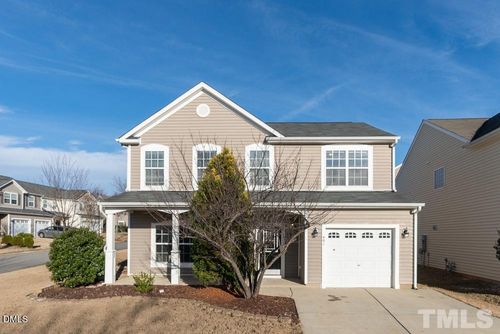 401 Wellspring Dr, Holly Springs, NC, 27540-5923 | Card Image