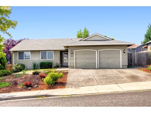 841 12th St, Lafayette, OR, 97127-9661 | Card Image