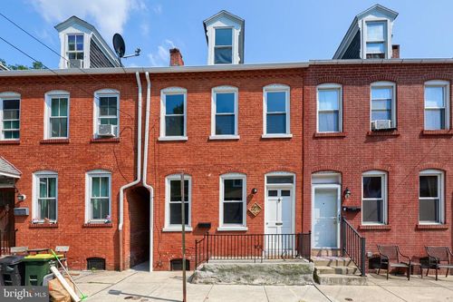 452 Fremont St, LANCASTER, PA, 17603-5229 | Card Image