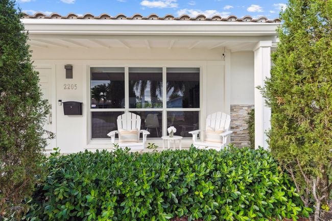 2205 Ne 30 Th St, House other with 3 bedrooms, 2 bathrooms and null parking in Lighthouse Point FL | Image 81