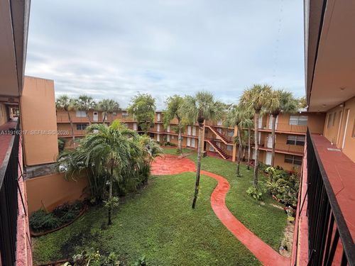 316b-1280 W 54th St, Hialeah, FL, 33012-3060 | Card Image
