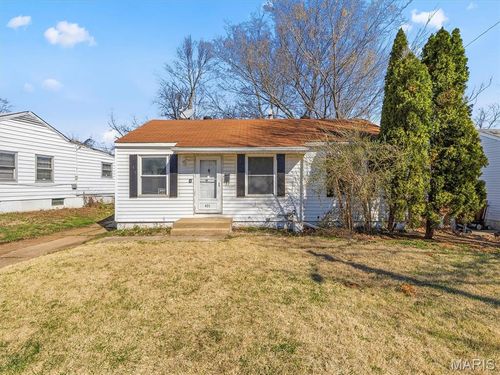 401 Cameron Rd, Saint Louis, MO, 63137-3904 | Card Image