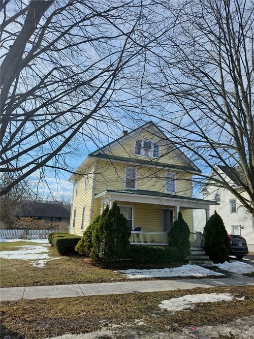 9 Stephens St, Clifton Springs, NY, 14432-1057 | Card Image