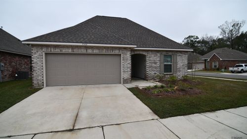 7108 Kenilworth Crossing Ave, Baton Rouge, LA, 70820-8776 | Card Image