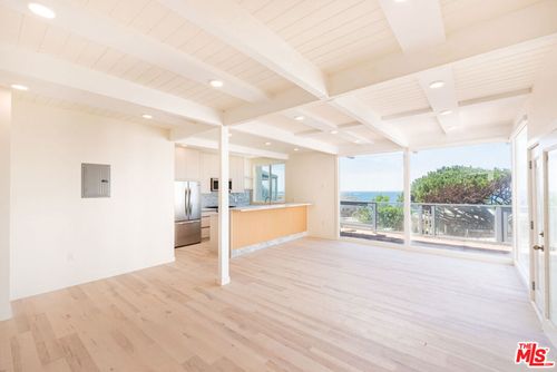 2-7275 Birdview Ave, Malibu, CA, 90265-4110 | Card Image