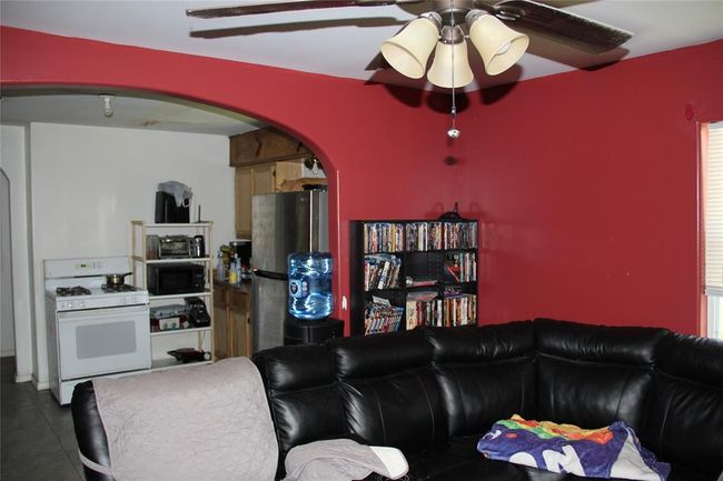 7615 Appleton St, House other with 3 bedrooms, 2 bathrooms and null parking in Houston TX | Image 10
