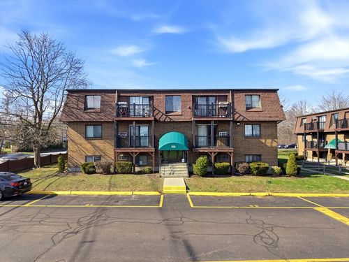 apt-11-816 County St, Taunton, MA, 02780-3760 | Card Image