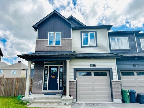 135 Teelin Cir, Nepean, ON, K2J6V1 | Card Image