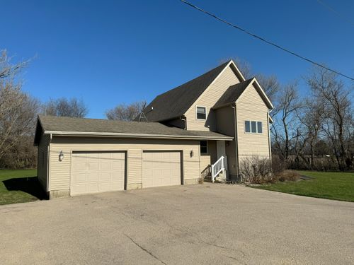 11791 N Leaf River Road, Leaf River, IL, 61047 | Card Image