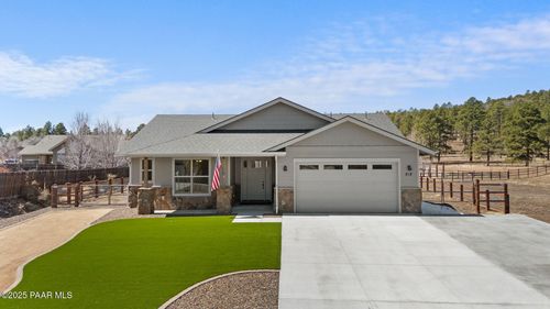 818 S Torrey Pines Dr, Williams, AZ, 86046-9173 | Card Image
