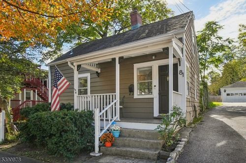 81 Macculloch Ave, Morristown, NJ, 07960-5233 | Card Image