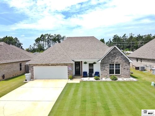 102 Pine Lake Rd, Calhoun, LA, 71225-7952 | Card Image