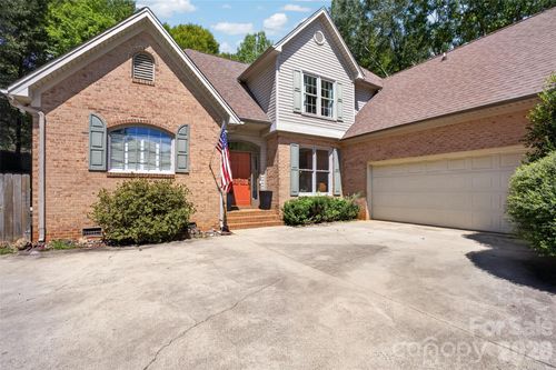 26-2000 Shadwell Ct, Gastonia, NC, 28056-6713 | Card Image
