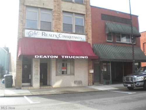 165 2nd St Nw, Barberton, OH, 44203-2541 | Card Image