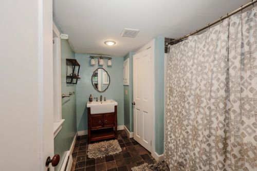 3 Depot St, New Boston, NH, 03070-3719 | Card Image