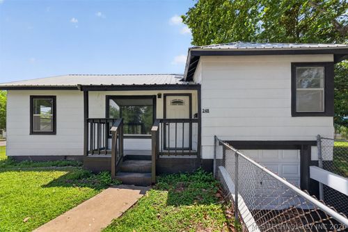 248 N Miller St, Vinita, OK, 74301-3109 | Card Image