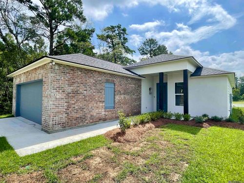 9674 Brookfield Ave, Denham Springs, LA, 70726-6194 | Card Image