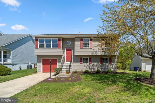 1011 Cheryls Ct, Frederick, MD, 21703-8400 | Card Image