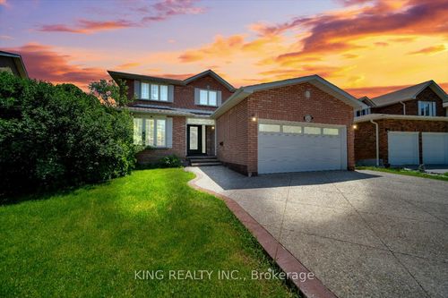 2606 Ambercroft Trail, Mississauga, ON, L5M4K3 | Card Image