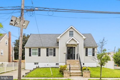 29 Wilson Ave, MOUNT EPHRAIM, NJ, 08059-1881 | Card Image