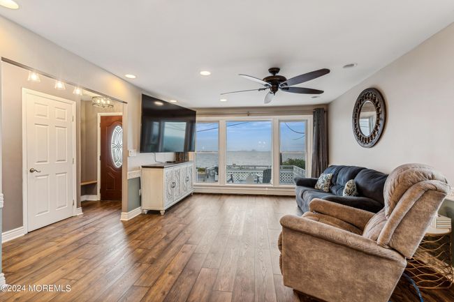 206 Beach Ave, House other with 5 bedrooms, 3 bathrooms and null parking in Leonardo NJ | Image 14